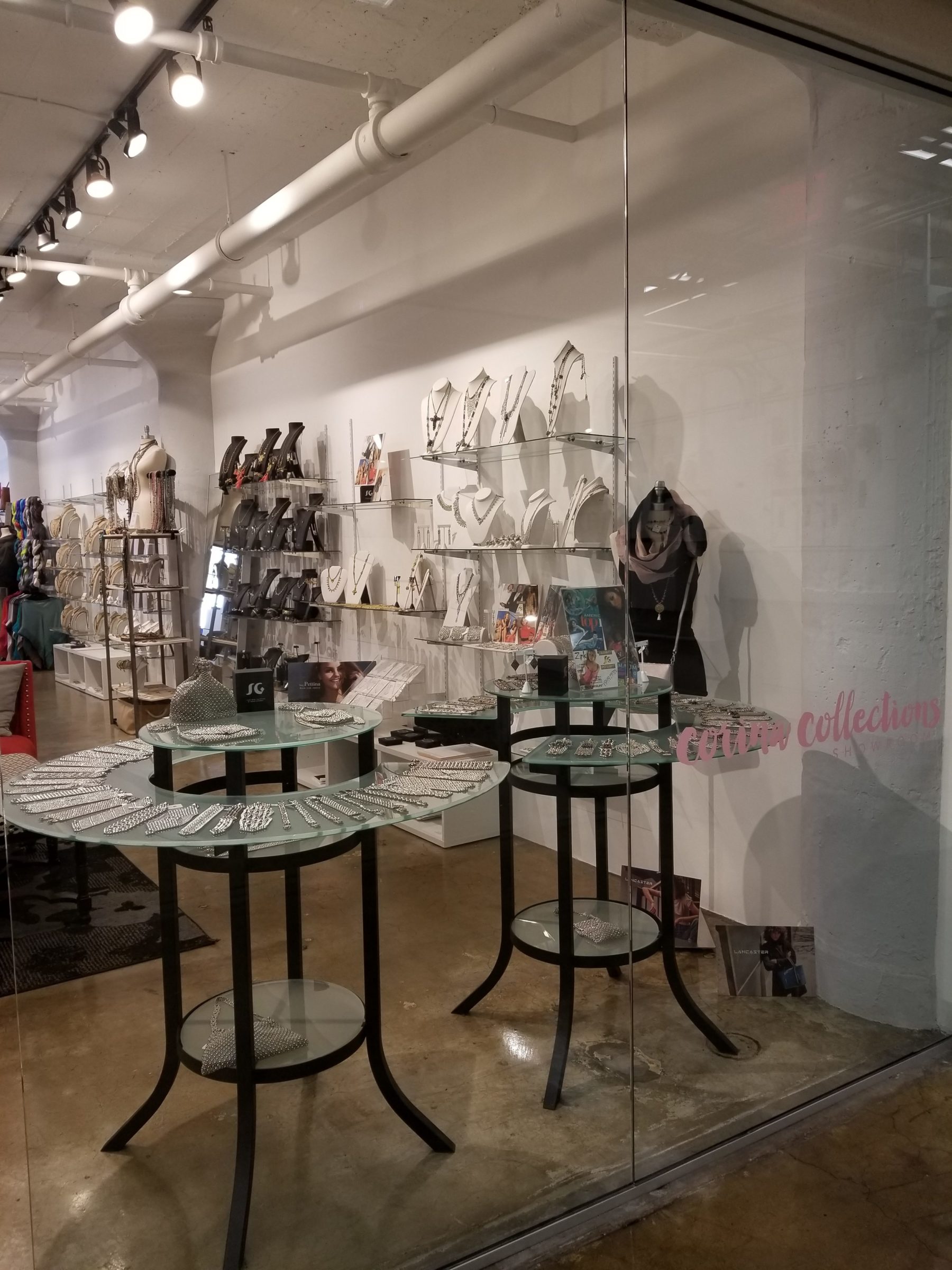corina showroom image for garmento